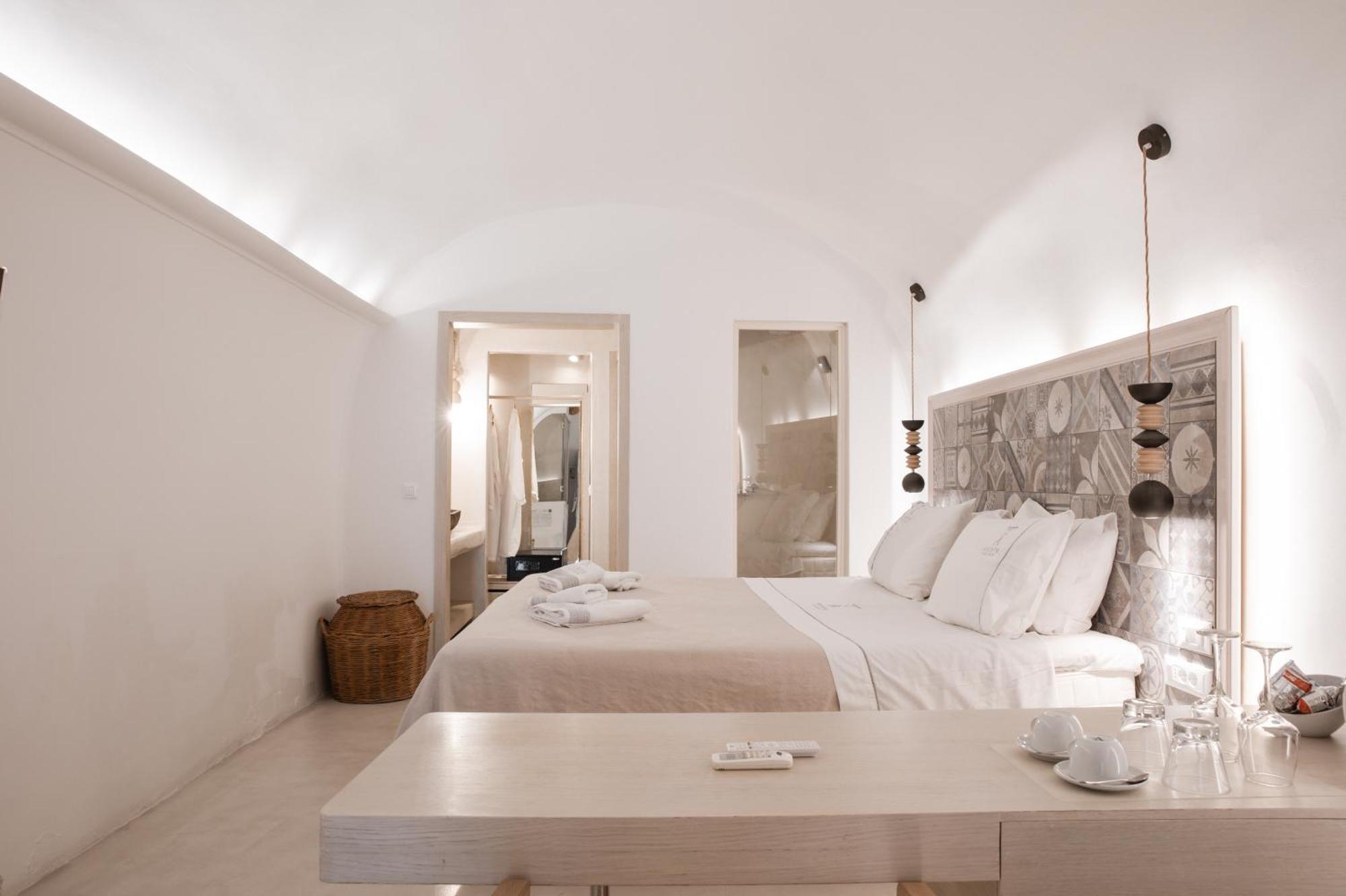 Aperto Suites - Adults Only Fira  Exteriör bild