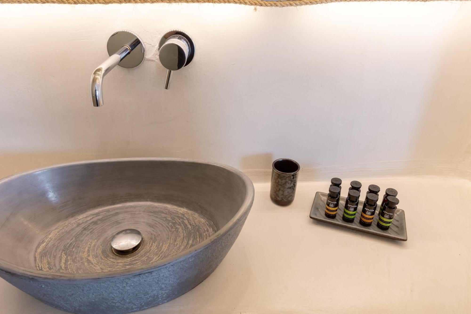 Aperto Suites - Adults Only Fira  Exteriör bild
